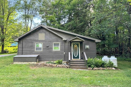 Cottage (1 Bedroom) | Exterior