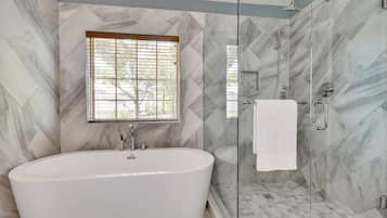 Rumah (5 Bedrooms) | Interior