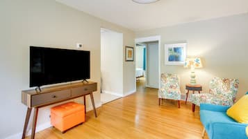 House (2 Bedrooms) | Front of property