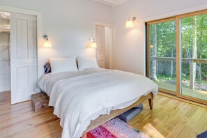 Apartment (0 Bedroom) | Interior