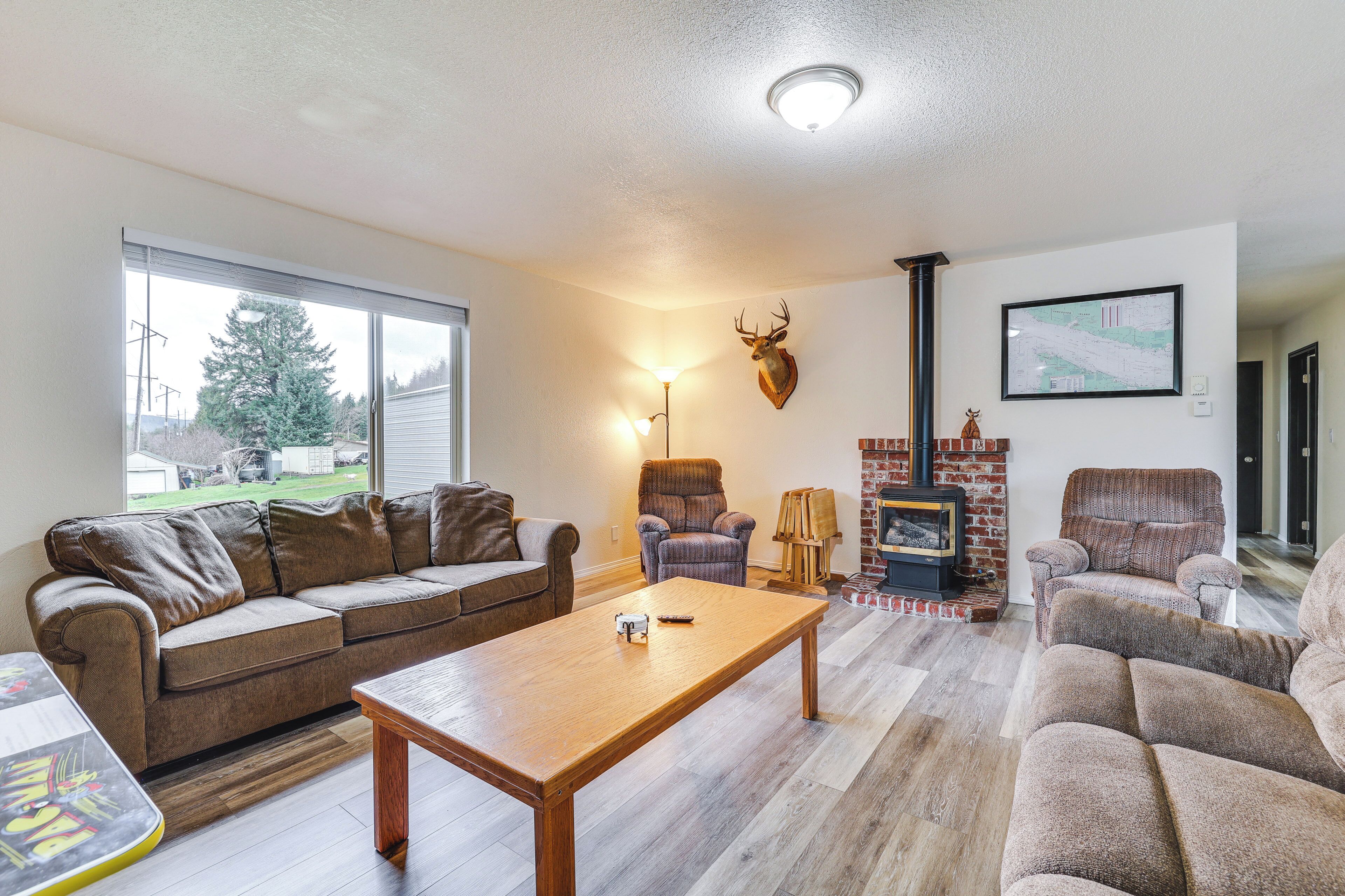 House (3 Bedrooms) | Interior