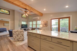 Talo (3 Bedrooms) | Sisätilat