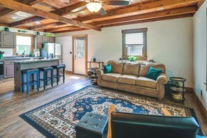 House (2 Bedrooms) | Front of property