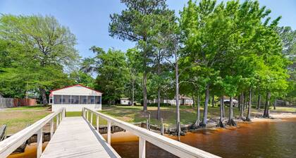 Riverfront Edenton Condo w/ Porch & Boat Ramp!