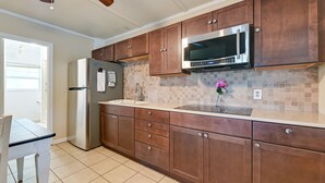 Apartment (2 Bedrooms) | Private kitchen - Riverfront Edenton Condo w/ Porch & Boat Ramp! (Edenton)