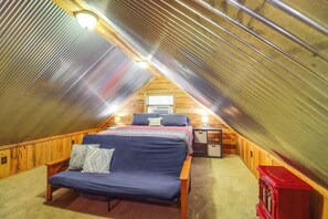 Apartment (0 Bedroom) | Interior