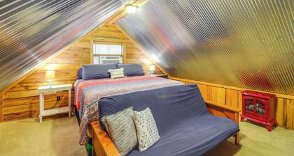 Rural Arkansas Vacation Rental w/ Wraparound Porch