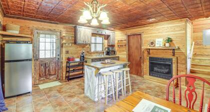 Rural Arkansas Vacation Rental w/ Wraparound Porch