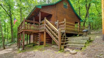 Apartemen (0 Bedroom) | Bagian depan properti