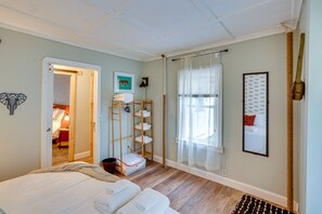 2 dormitorios y espacio para trabajar con un portátil