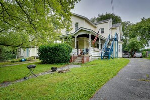 Exterior - Downtown Pittsfield Vacation Rental Near Hiking! (Pittsfield)