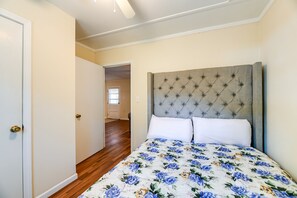 Apartment (2 Bedrooms)
