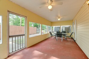 Interior - Cozy Edenton Vacation Rental w/ Boat Dock Access! (Edenton)