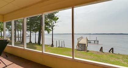 Riverfront Edenton Condo w/ Porch & Water Views!