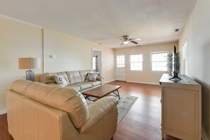 Living area - Riverfront Edenton Condo w/ Porch & Water Views! (Edenton)