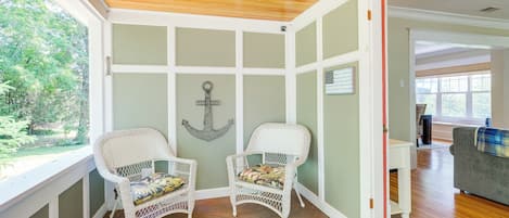 Casa (2 Bedrooms) | Interior
