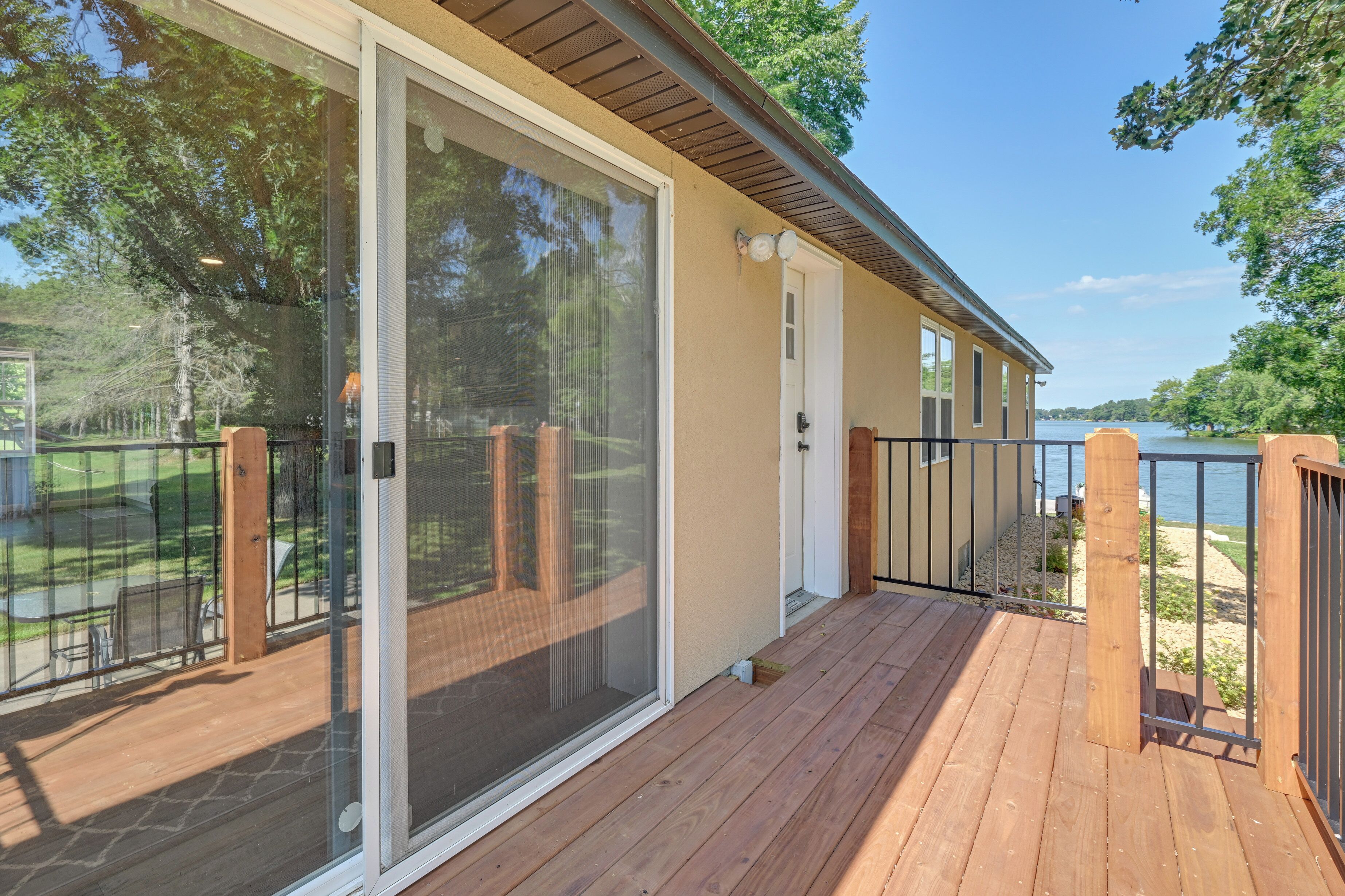 Cottage (2 Bedrooms) | Interior