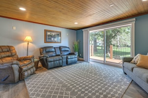 Cottage (2 Bedrooms) | Interior