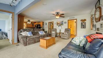 Cottage (2 Bedrooms) | Interior