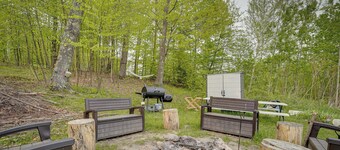 Enchanting Dorset Mountain Home w/ Stunning Views!