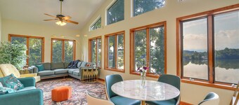 Waterfront Bristol Area Retreat w/ Boat Dock