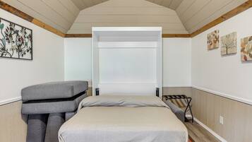 House (0 Bedroom) | Interior