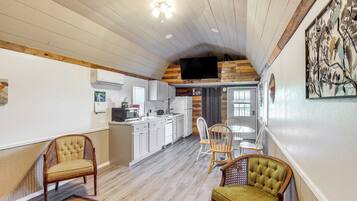 House (0 Bedroom) | Interior