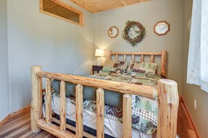 Cottage (2 Bedrooms) | Interior