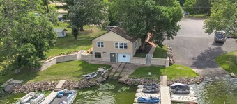Cozy Lake Wissota Escape w/ Community Dock!