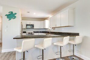 House (2 Bedrooms) | Interior - Waterfront Alabama Vacation Rental w/ Deck (Coden)