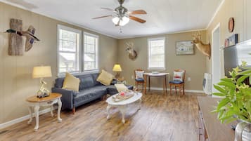 Casa (2 Bedrooms) | Interior