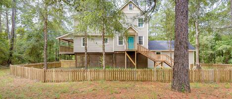 House (4 Bedrooms) | Front of property