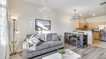 Apartemen (2 Bedrooms) | Bagian depan properti