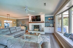 Apartment (2 Bedrooms) | Front of property - Lake Keowee Condo: Resort Pools & Lake Access! (Salem)