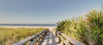 Manasota Key Vacation Rental w/ Beach Access!