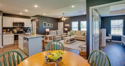 Madill Vacation Rental w/ Grill: Near Lake Texoma!