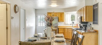 精神湖家庭度假屋，帶圍欄庭院：距水域 1 英里！