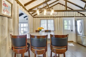 House (1 Bedroom) | Interior - Lakefront Motley Cabin w/ Private Deck + Dock! (Motley)