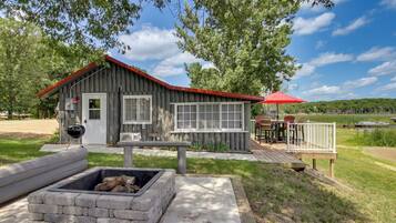 House (1 Bedroom) | Front of property