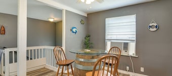 Deck & Fenced-in Yard: Texas Escape!