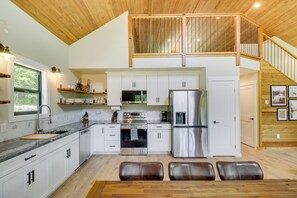 House (2 Bedrooms) | Interior - Modern Lakeside Cabin w/ Mountain Views & Hot Tub! (Lakeside)