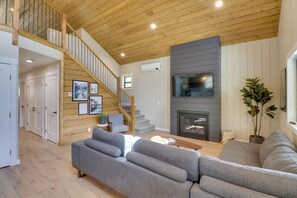 Casa (2 Bedrooms) | Interior