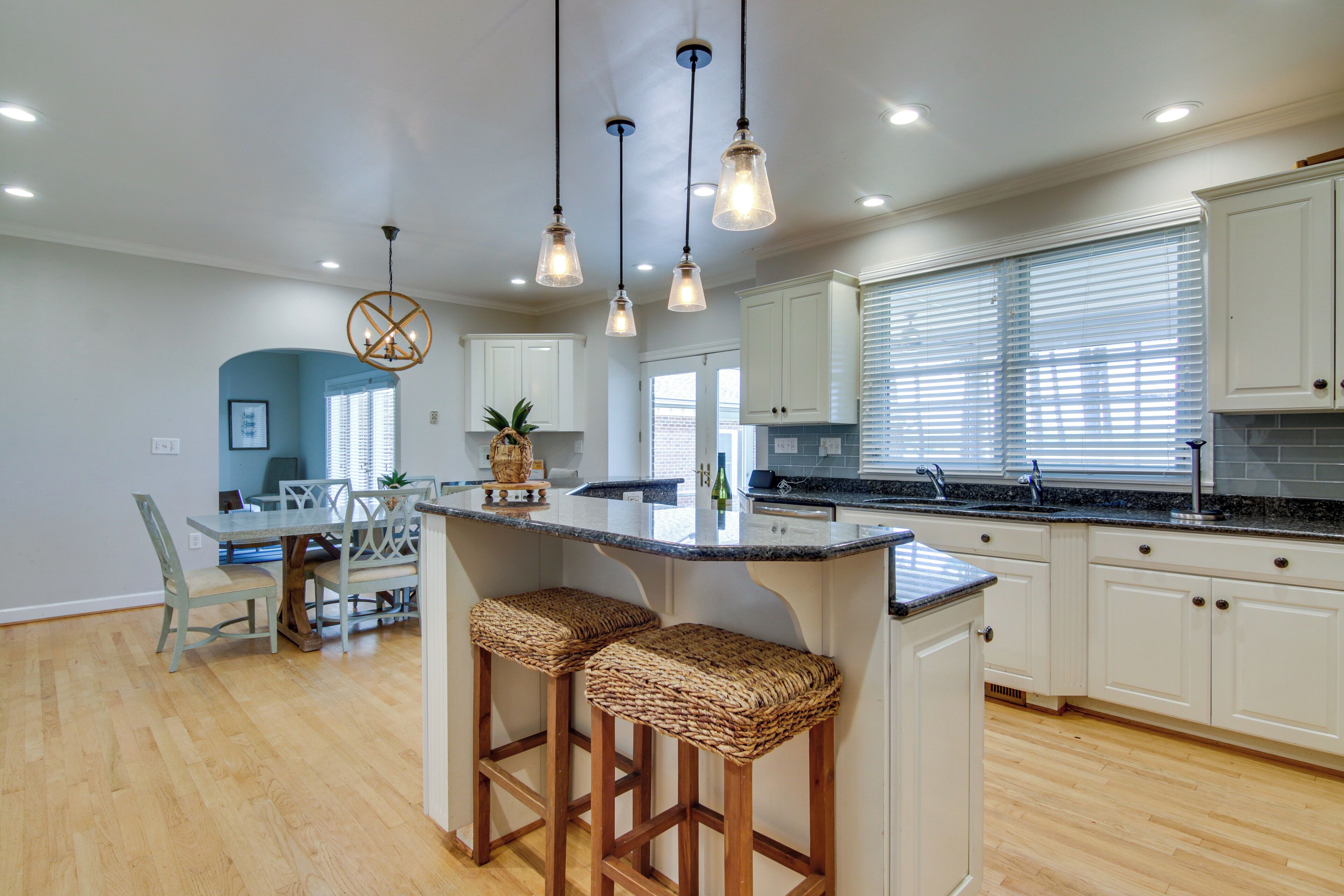 House (Multiple Bedrooms) | Interior