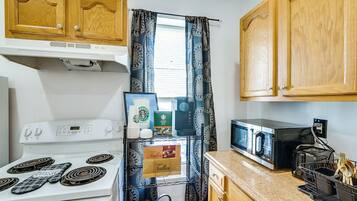 Apartment (1 Bedroom) | Interior