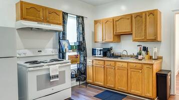 Apartment (1 Bedroom) | Interior