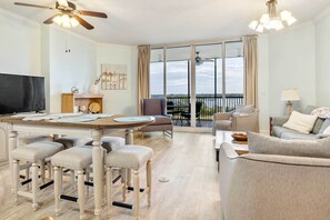 Interior - Pensacola Condo Rental w/ Beach Club & Pool Access (Pensacola)