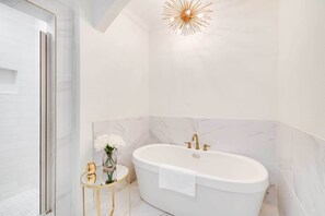 Interior - Fayetteville Vacation Rental Near UA Campus (Fayetteville)