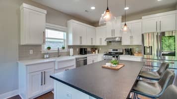 Nhà (3 Bedrooms) | Nội thất