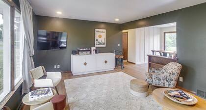 Updated Plymouth Home ~ 5 Mi to Road America!