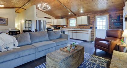 Cozy Brookville Home w/ Fire Pit & Deck!